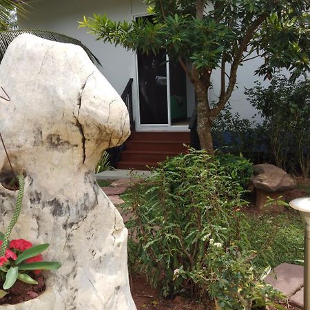 La Maison Ya Nui Resort Phuket Rawai エクステリア 写真
