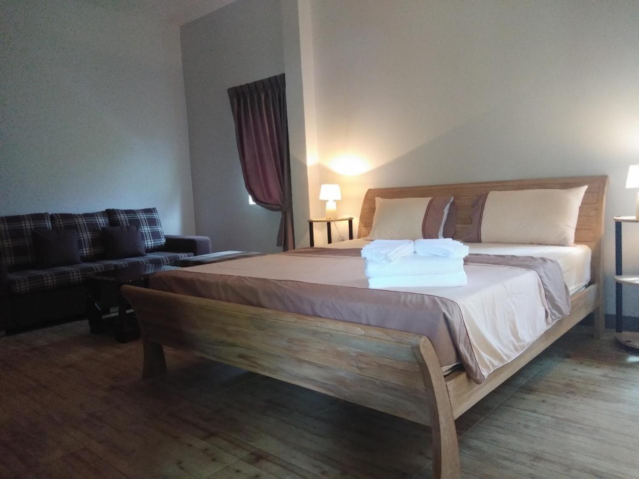 La Maison Ya Nui Resort Phuket Rawai エクステリア 写真